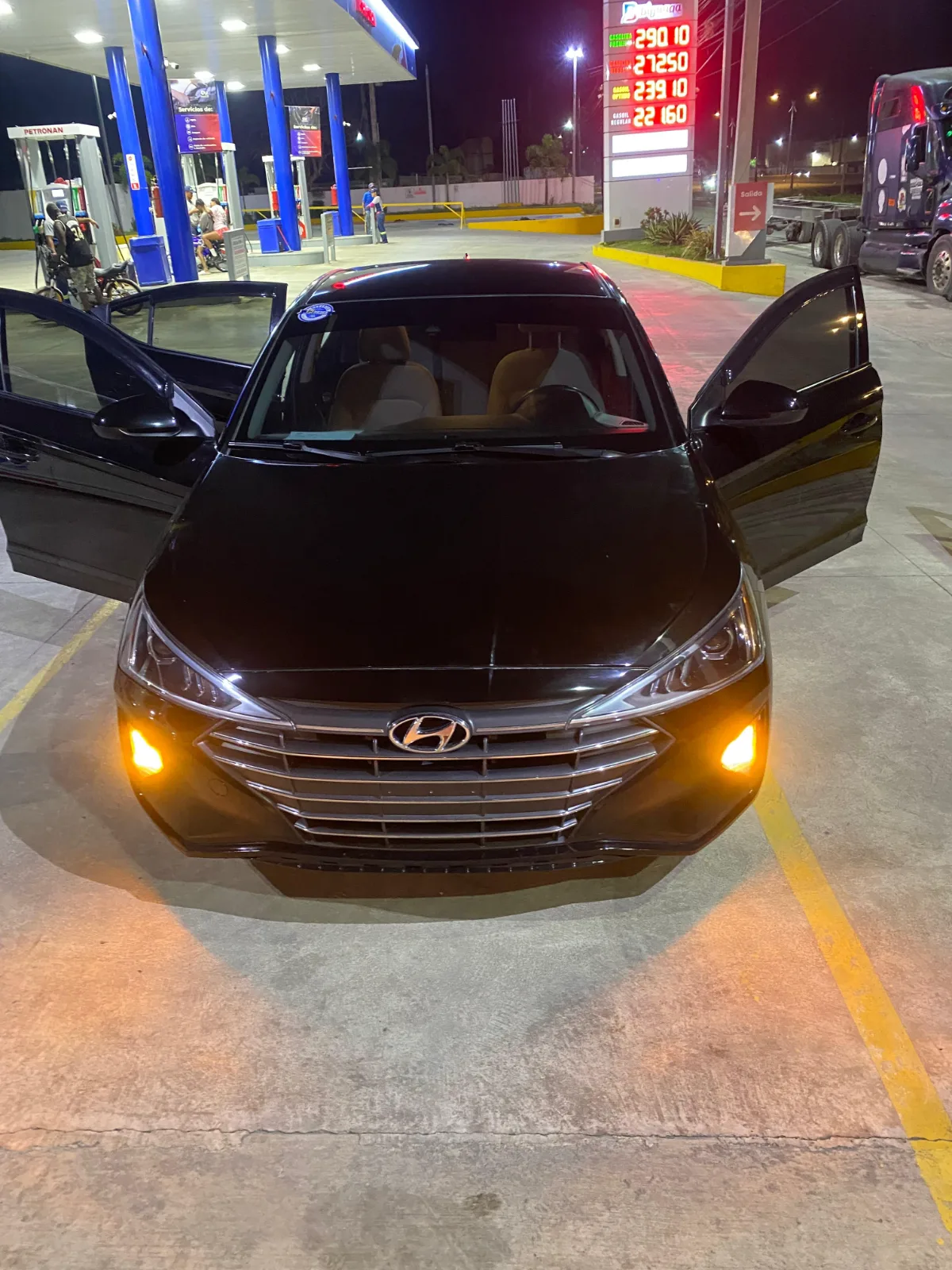 Hyundai Elantra 2020 — 